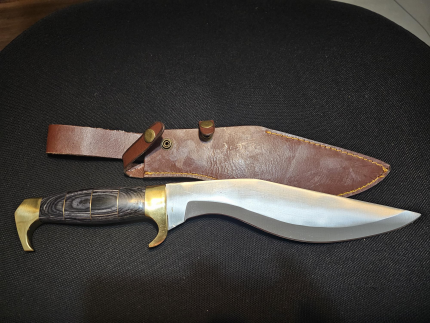 Kukri 17  16  D2 Wood